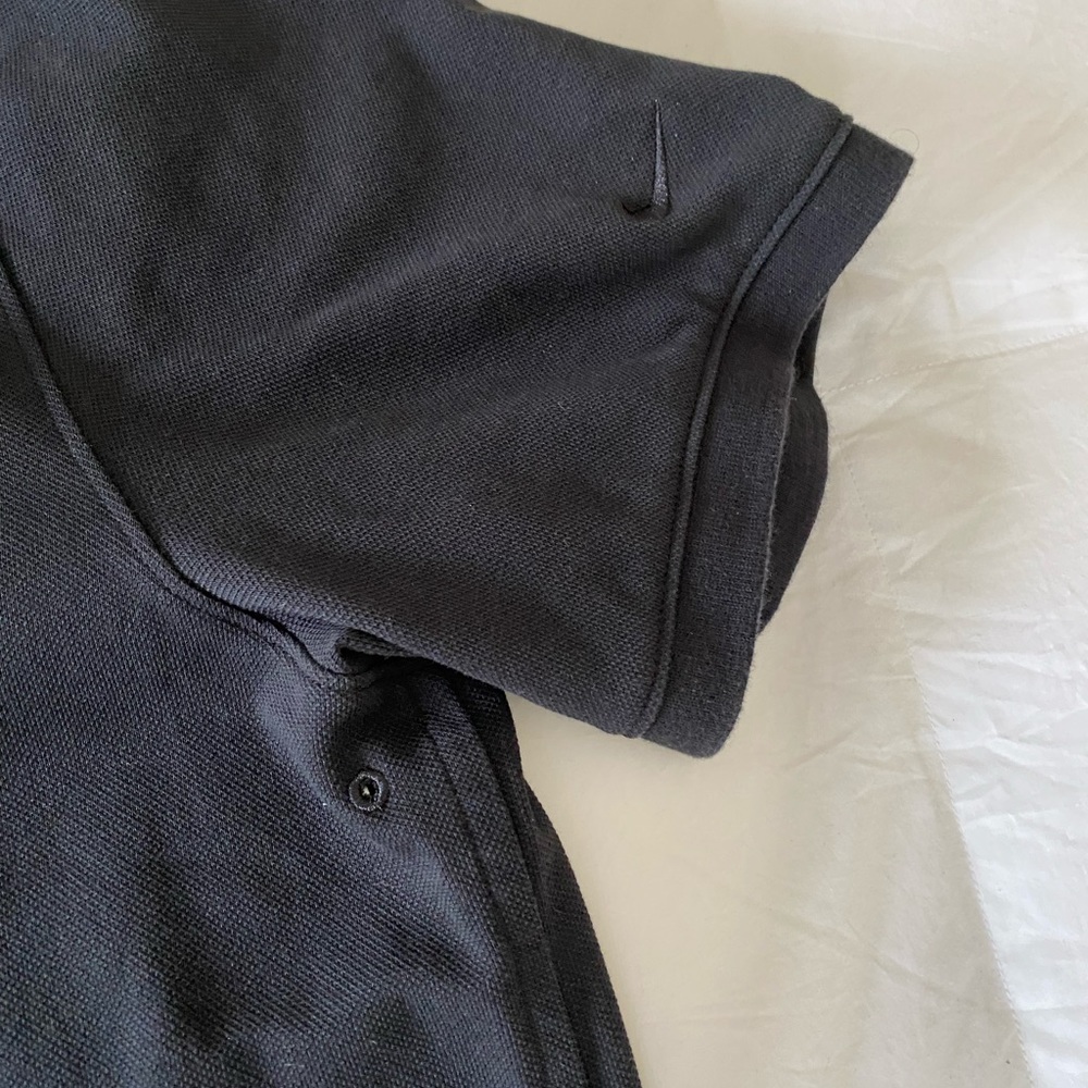 Mens Nike Polo Shirt. - Picture 3 of 4